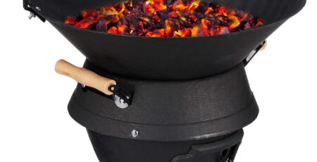 Relaxdays Grillfass Gusseisen, höhenverstellbarer Grillrost, Belüftung, Fassgrill für Holzkohle, HBT 40x45x36cm, schwarz