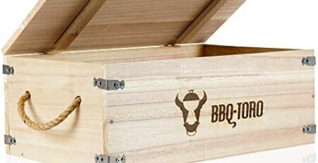 BBQ-Toro Rustikale Holzkiste für Dutch Oven und Grillzubehör I 27,5 Liter Volumen I (B) 54 x (T) 33 x (H) 21 cm I Kiste aus Holz für Grillplatte, Grillrost und Zubehör