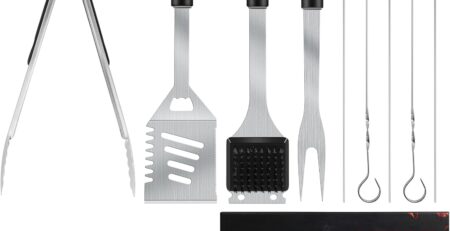 Grillzubehör-Set, Grillwerkzeug-Set aus Edelstahl mit 4-in-1-Grillspatel, Grillgabel, Grillzange, Grillspieß, Maiskolbenhaltern aus Silikon